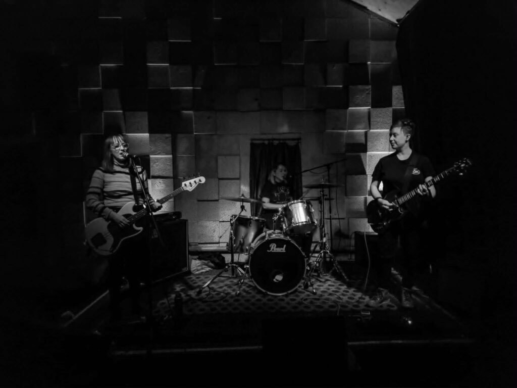 Terrible Muriel hit the road on sweet alt-rock escape ‘Holiday’