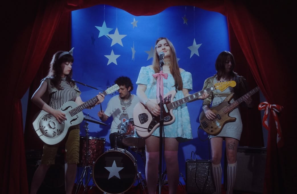 Read more about the article Whisper Doll find quiet beauty on dreamlike new single ‘So Sweet’