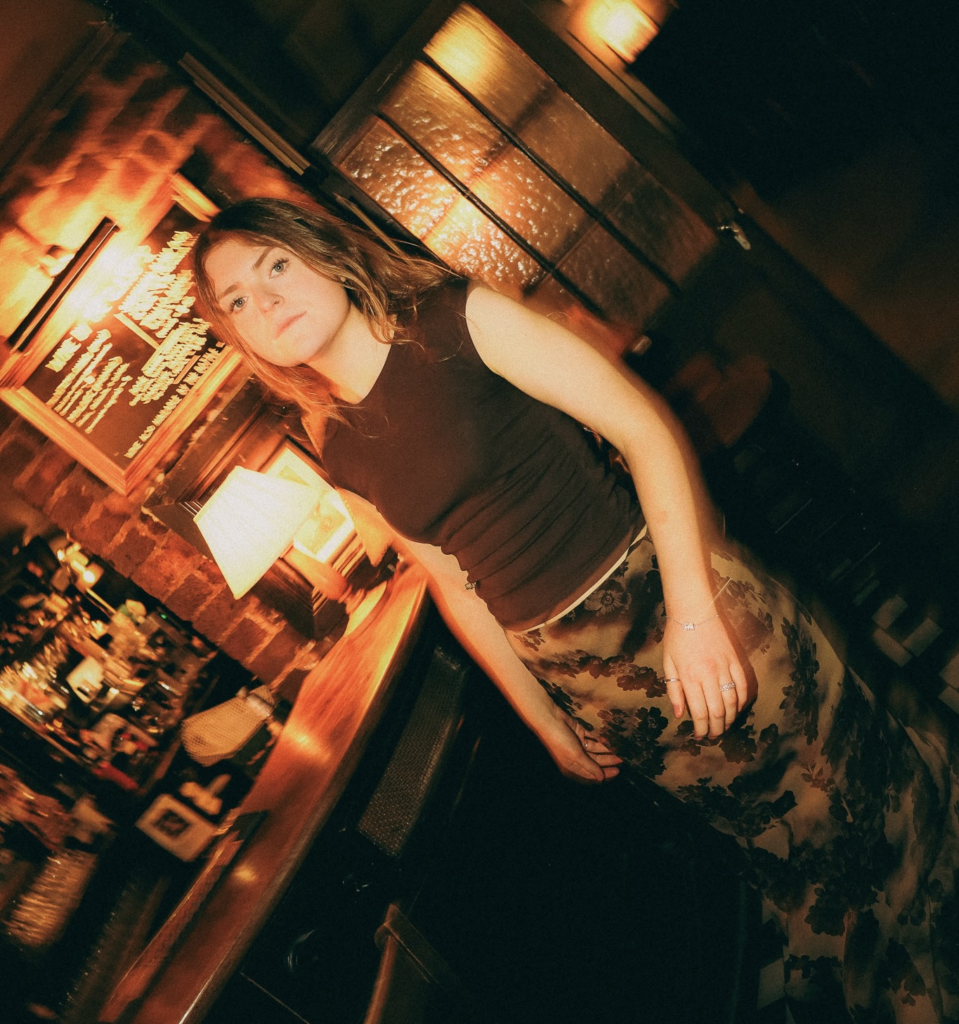 Miranda Faul steps into the shadows on dark pop single ‘Favourite Friend