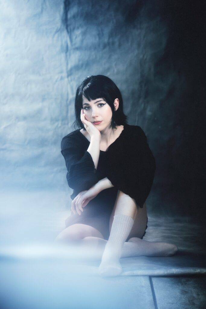 Luna Shadows turns big feelings into confetti on ‘gutspill’