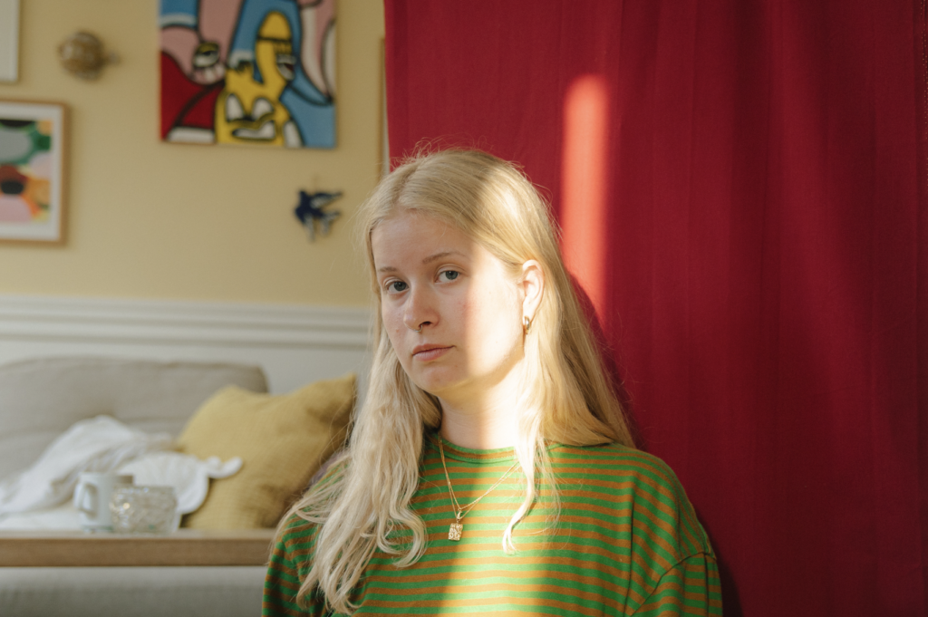 steph resurrects an old flame on ‘October 31st’